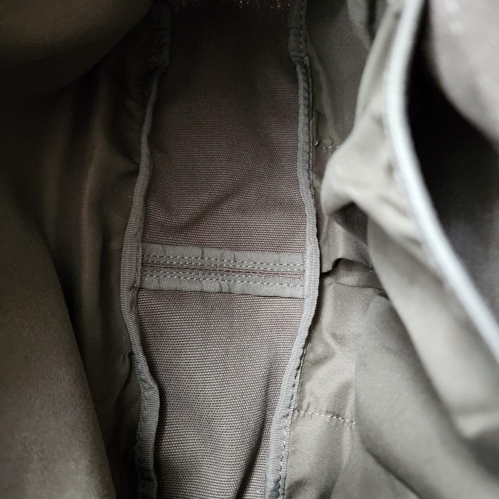 BEIS Olive Green Crossbody Bag - Picture 11 of 15